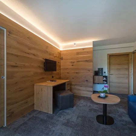 Arthur's Und Am Achensee 4*