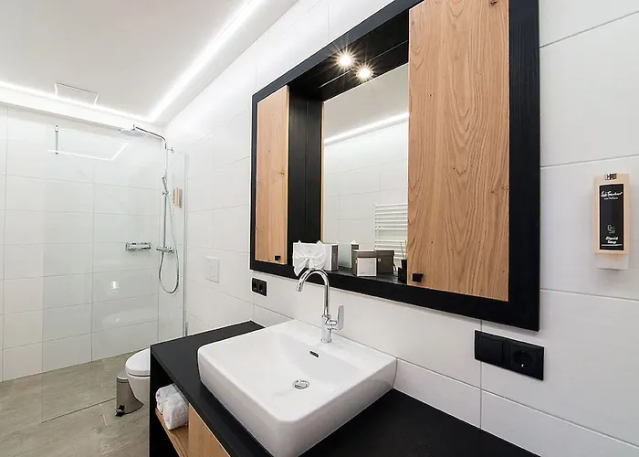 Arthur's Und Am Achensee فندق موراخ