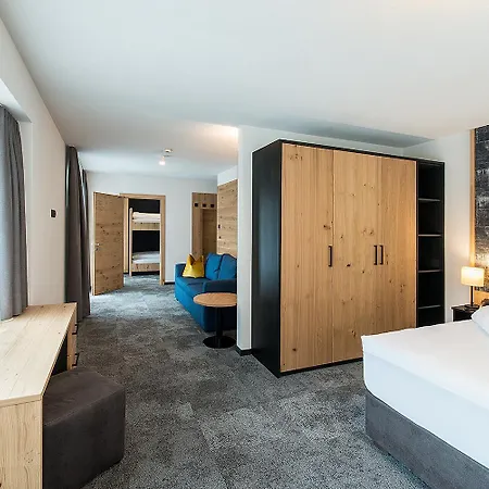 Arthur's Und Am Achensee 4*